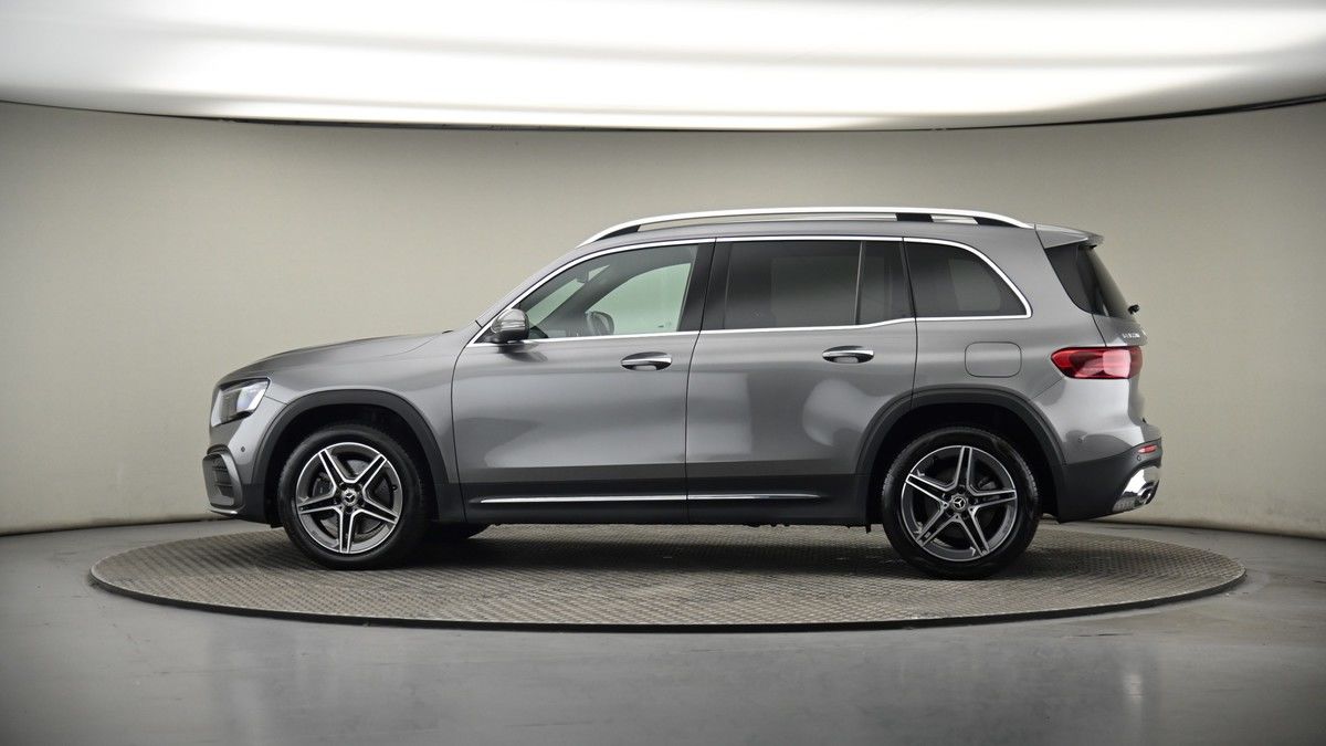More views of Mercedes-Benz GLB