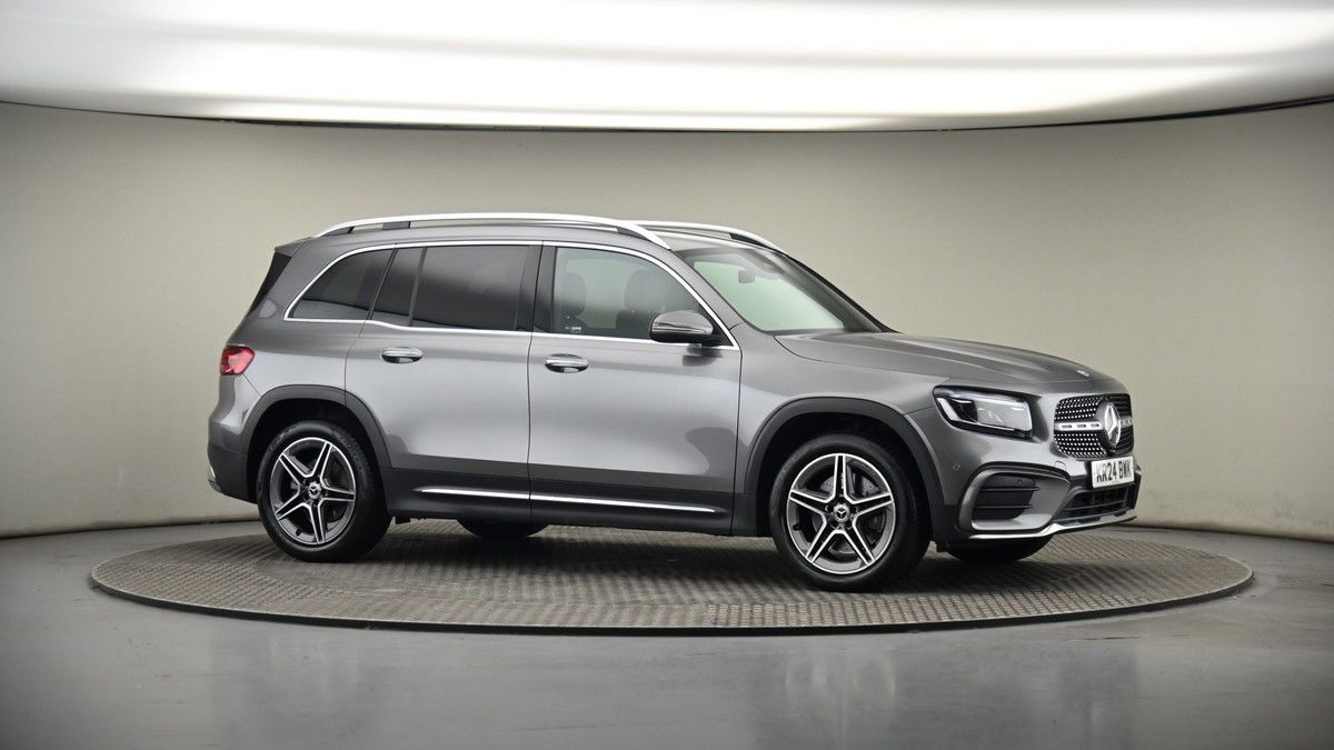 Mercedes-Benz GLB Image 5