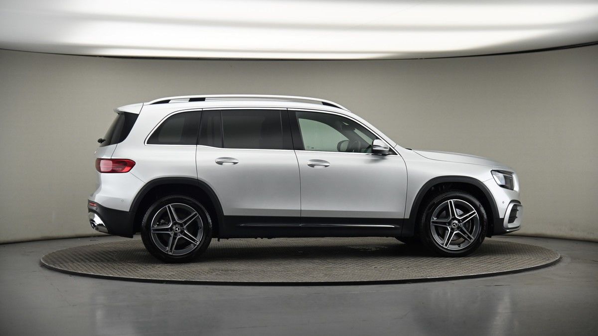 More views of Mercedes-Benz GLB