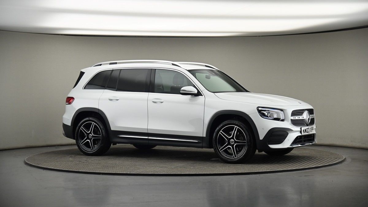 Mercedes-Benz GLB Image 6