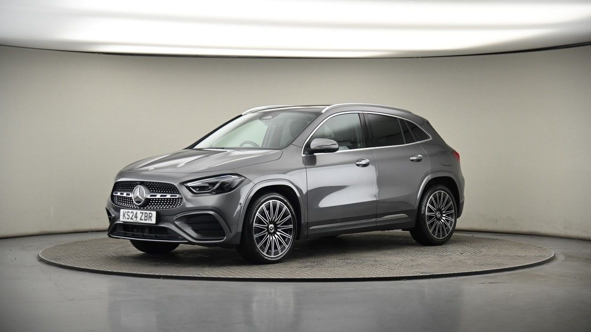 More views of Mercedes-Benz GLA