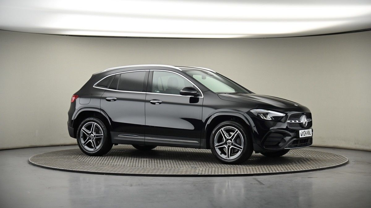Mercedes-Benz GLA Image 6