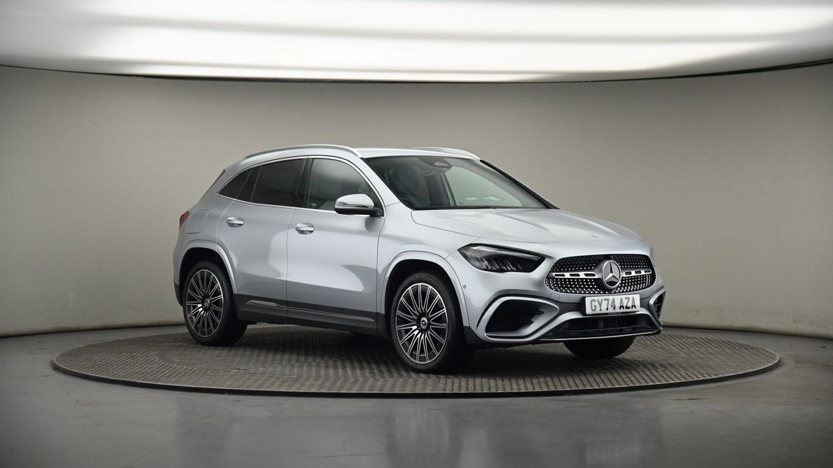 More views of Mercedes-Benz GLA