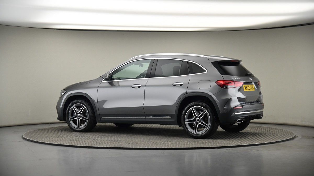 More views of Mercedes-Benz GLA