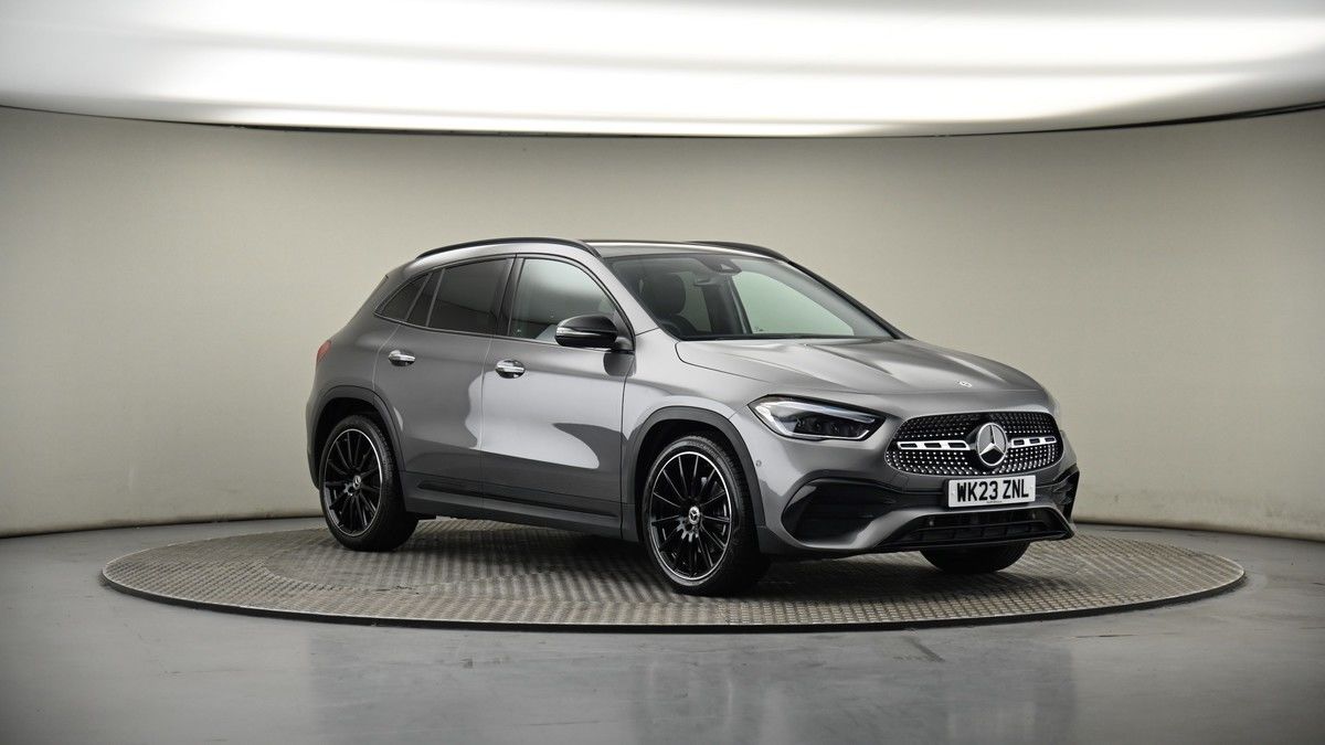 More views of Mercedes-Benz GLA