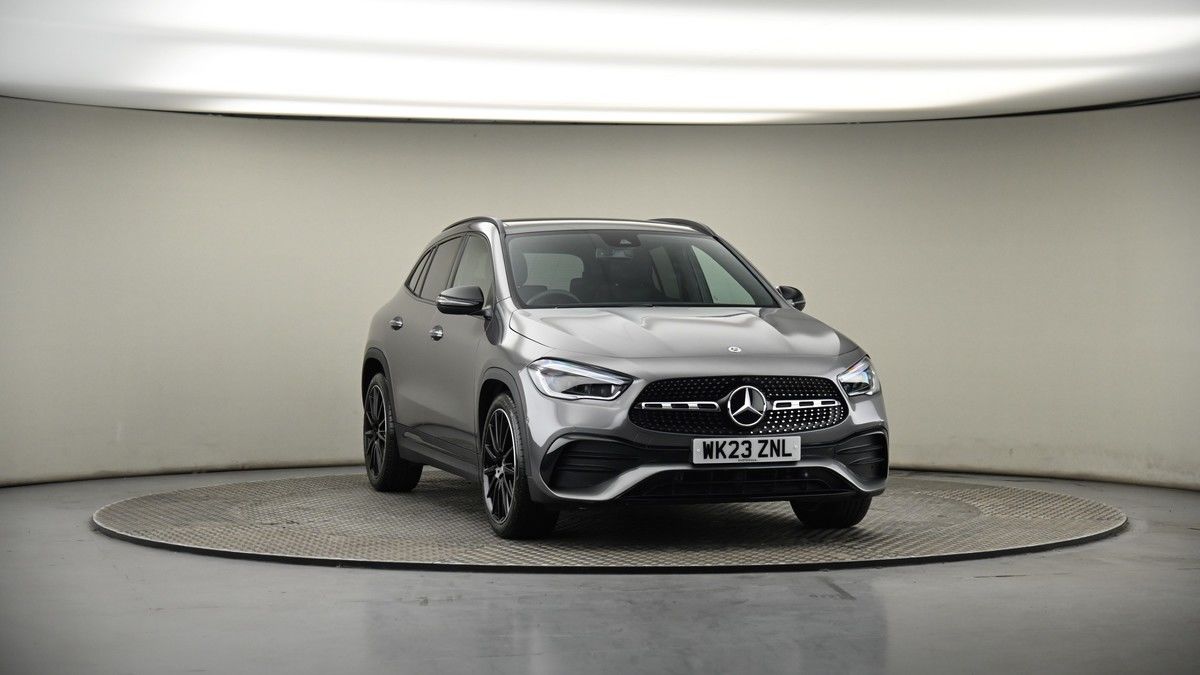 More views of Mercedes-Benz GLA