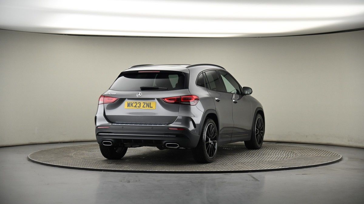 More views of Mercedes-Benz GLA
