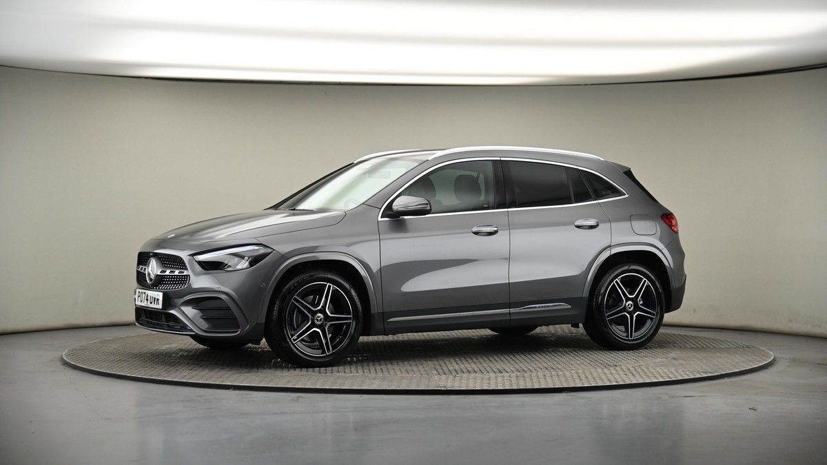 More views of Mercedes-Benz GLA