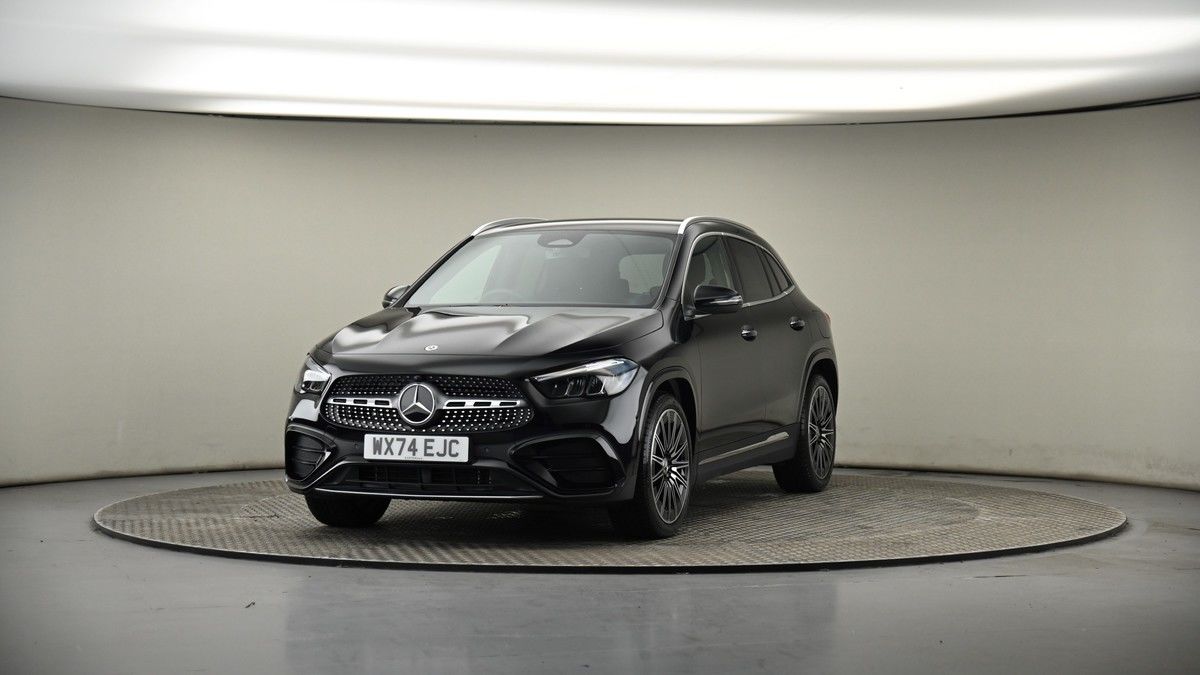 More views of Mercedes-Benz GLA
