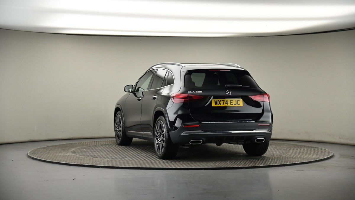 More views of Mercedes-Benz GLA