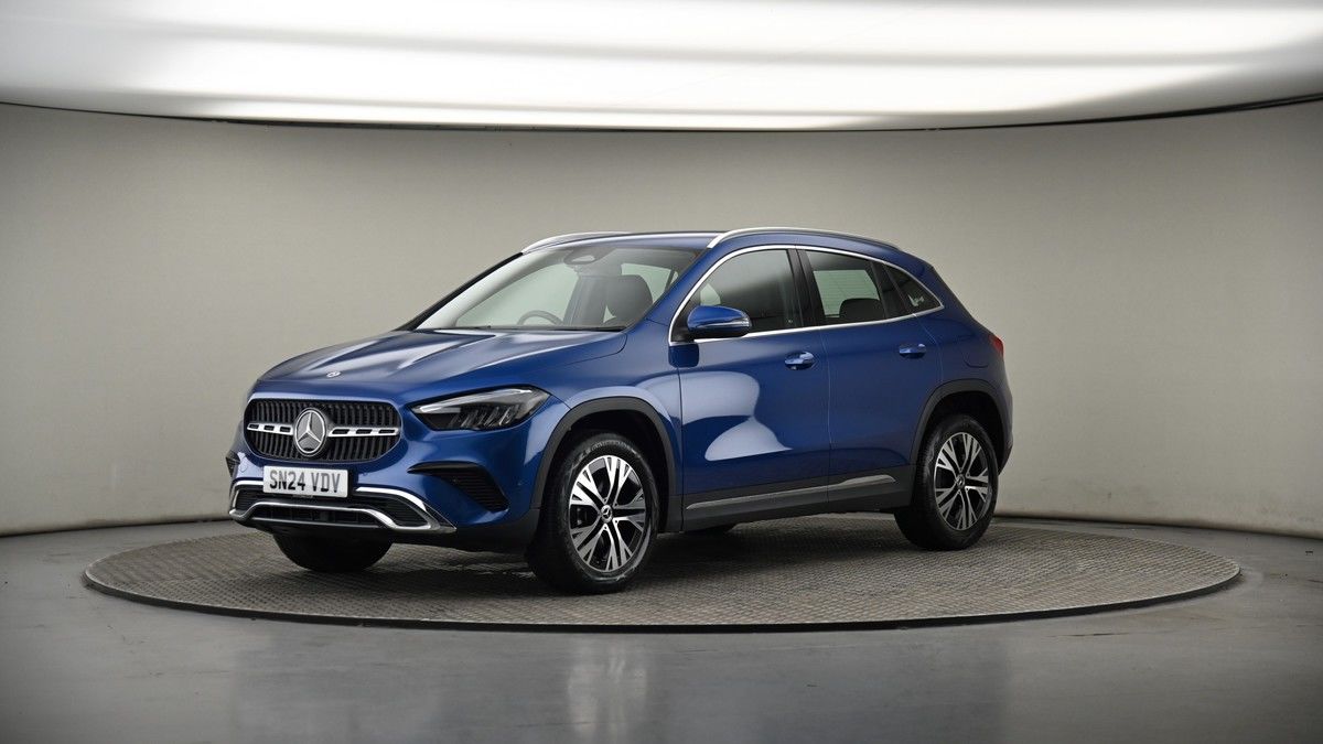More views of Mercedes-Benz GLA