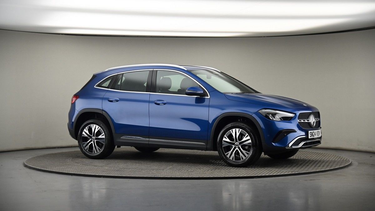 Mercedes-Benz GLA Image 5