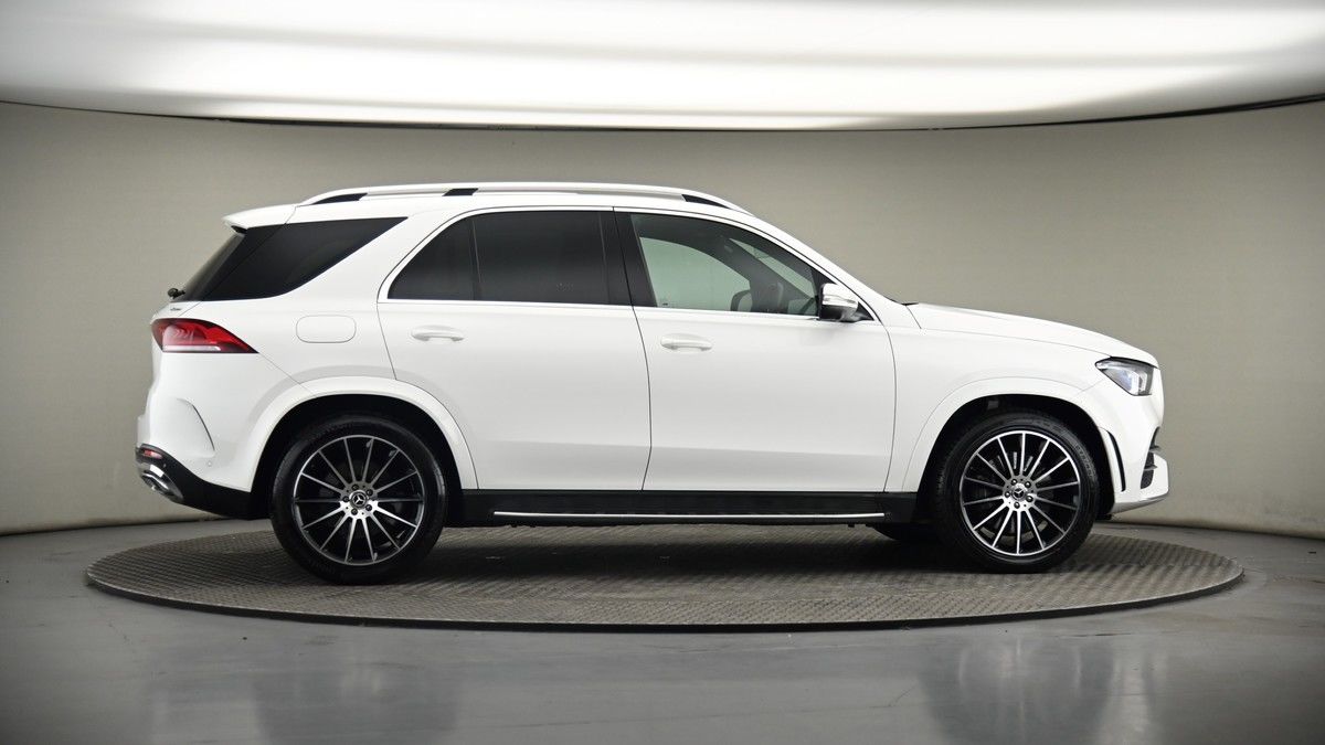 More views of Mercedes-Benz GLE