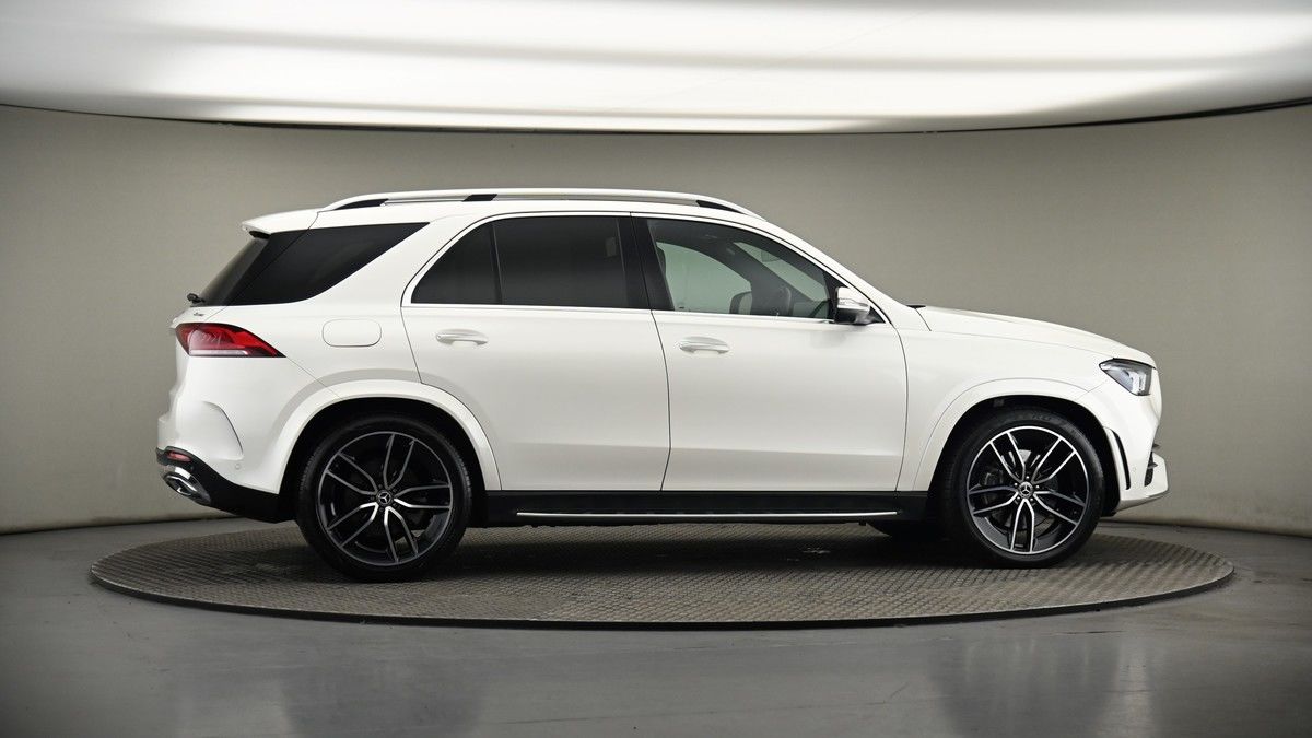 More views of Mercedes-Benz GLE