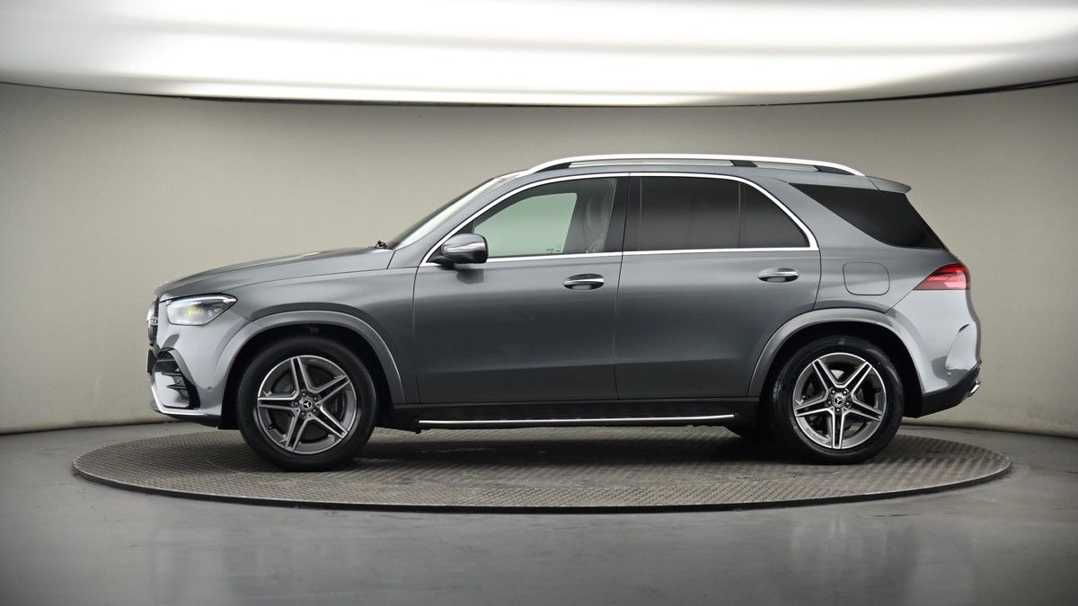More views of Mercedes-Benz GLE
