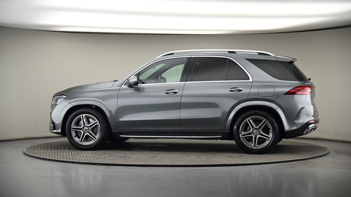 More views of Mercedes-Benz GLE