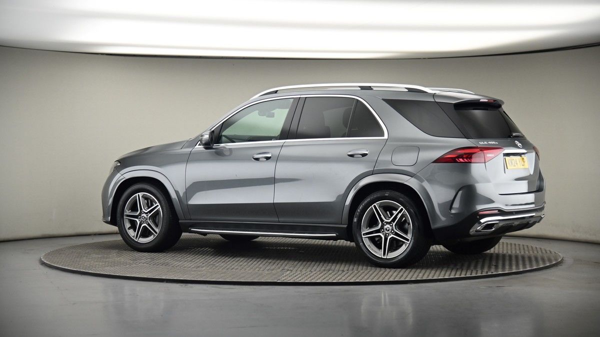 More views of Mercedes-Benz GLE