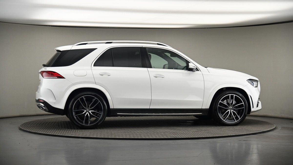 More views of Mercedes-Benz GLE