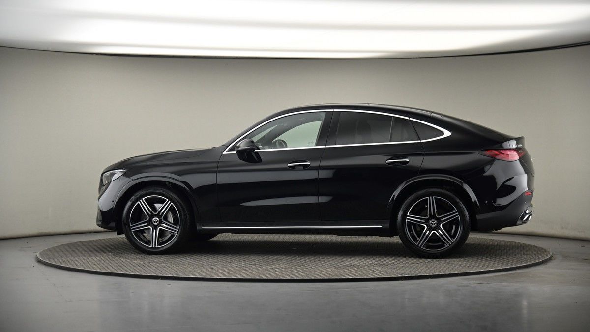 More views of Mercedes-Benz GLC