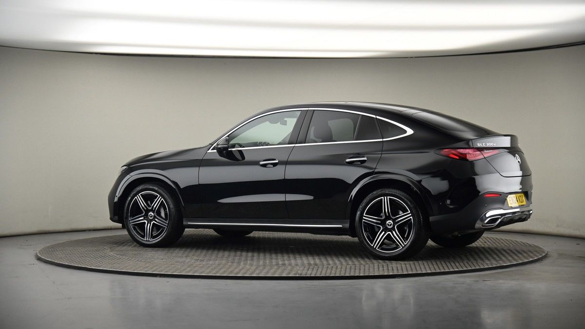 More views of Mercedes-Benz GLC