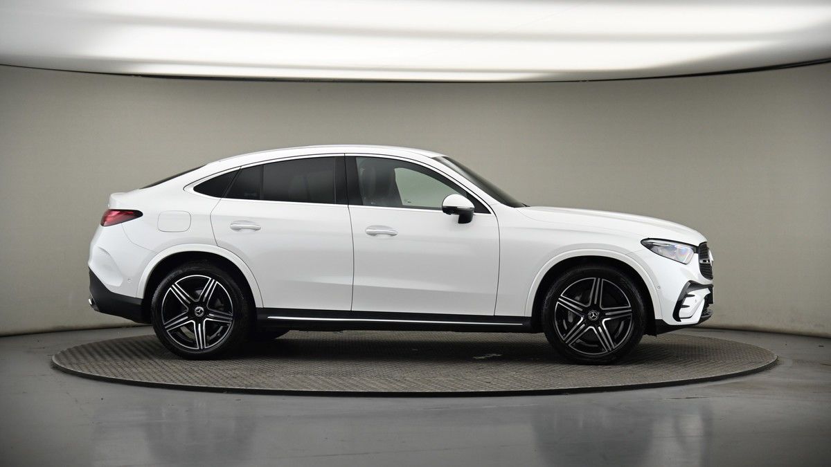 More views of Mercedes-Benz GLC