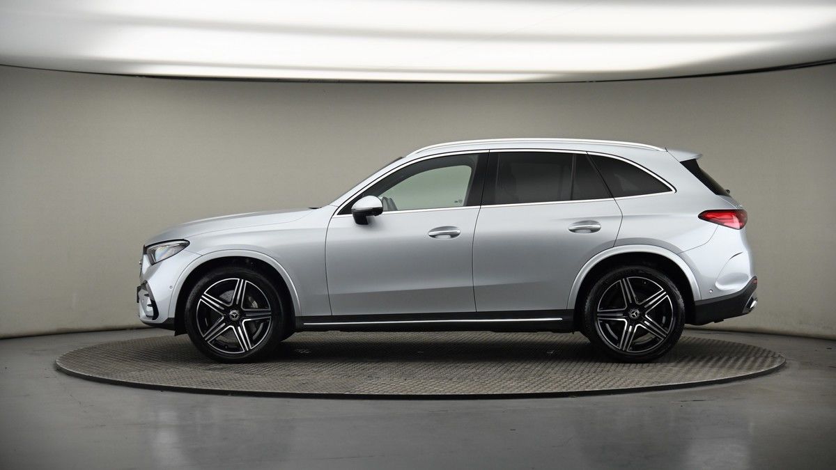 Mercedes-Benz GLC Image 19
