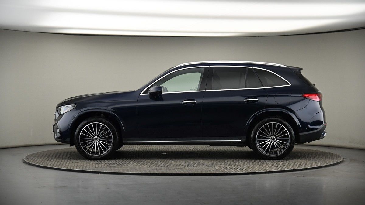 Mercedes-Benz GLC Image 19