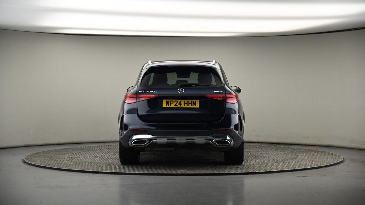 Mercedes-Benz GLC Image 17
