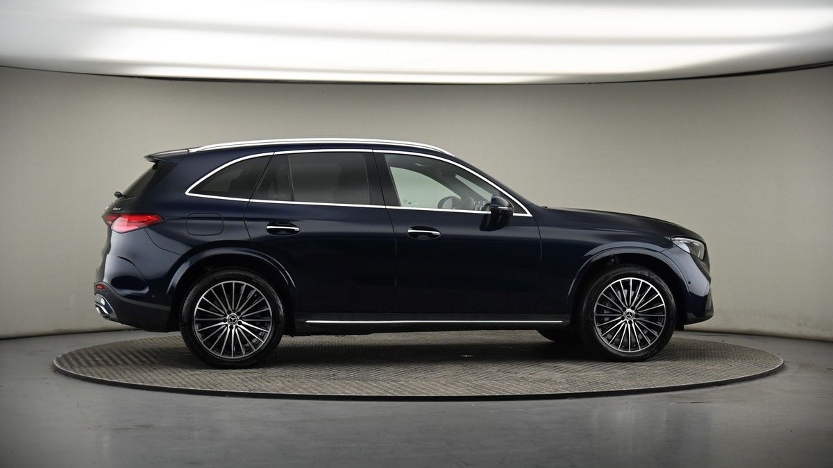 More views of Mercedes-Benz GLC