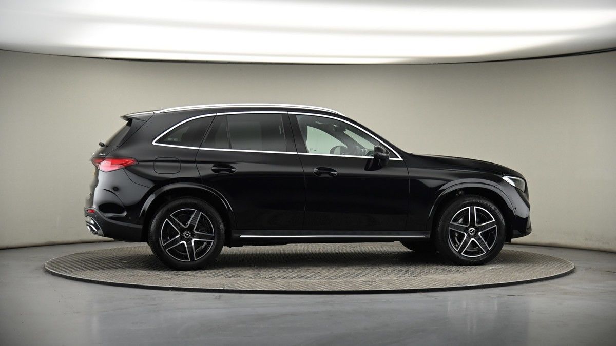 More views of Mercedes-Benz GLC