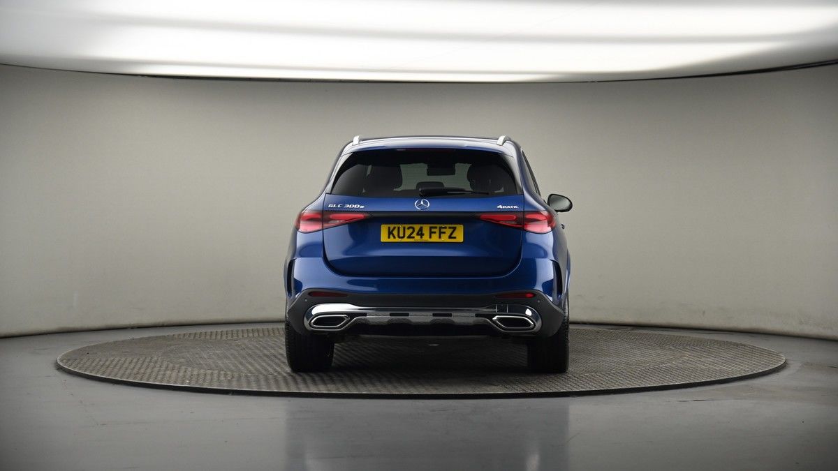 Mercedes-Benz GLC Image 17