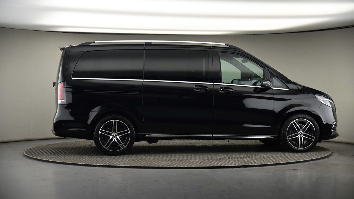 More views of Mercedes-Benz V Class