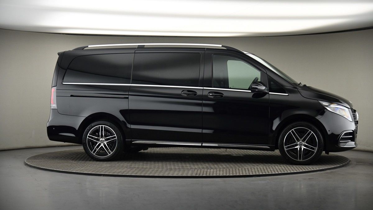 More views of Mercedes-Benz V Class