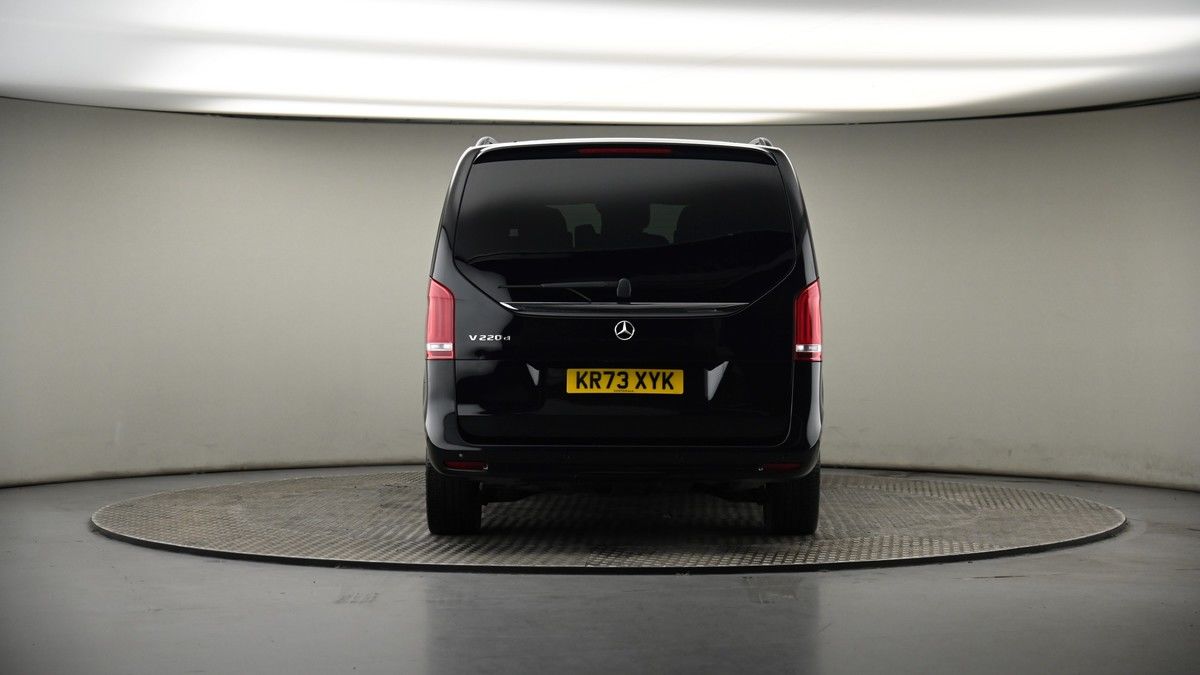 Mercedes-Benz V Class Image 17