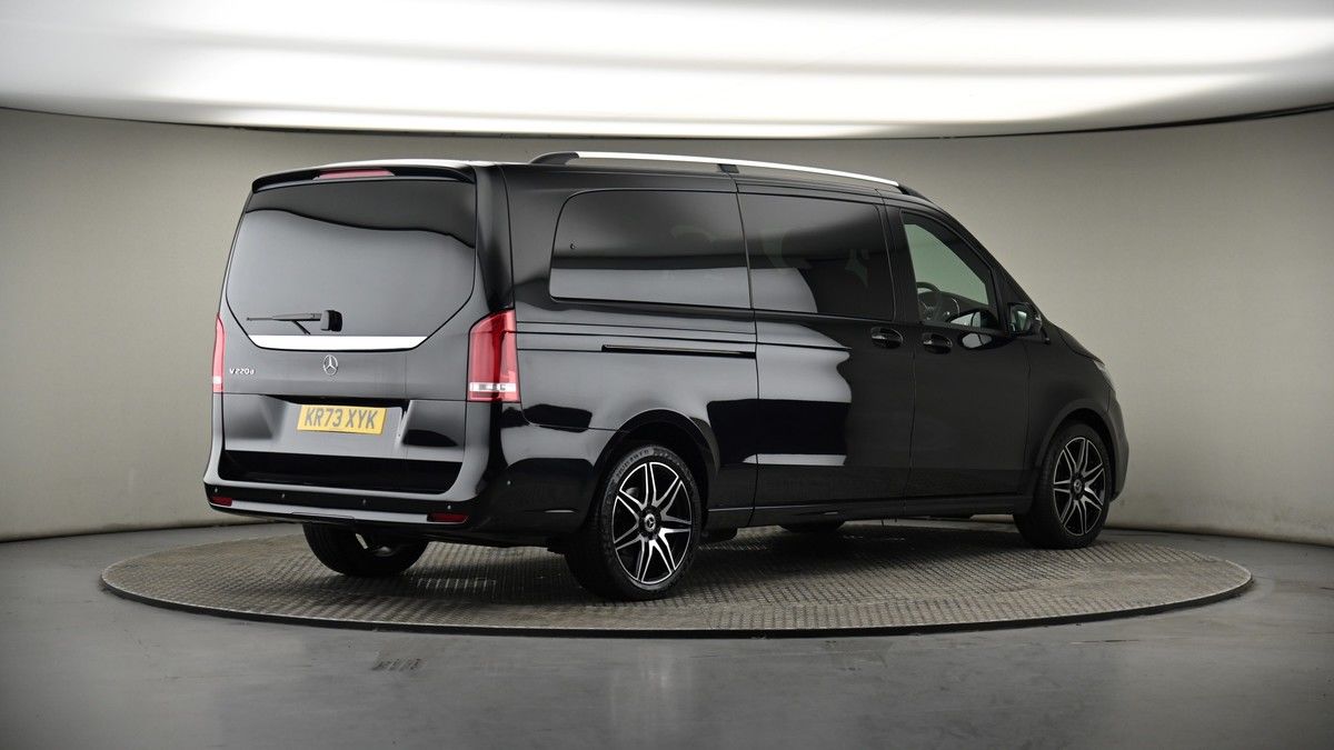 Mercedes-Benz V Class Image 7