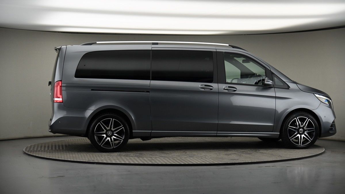 More views of Mercedes-Benz V Class