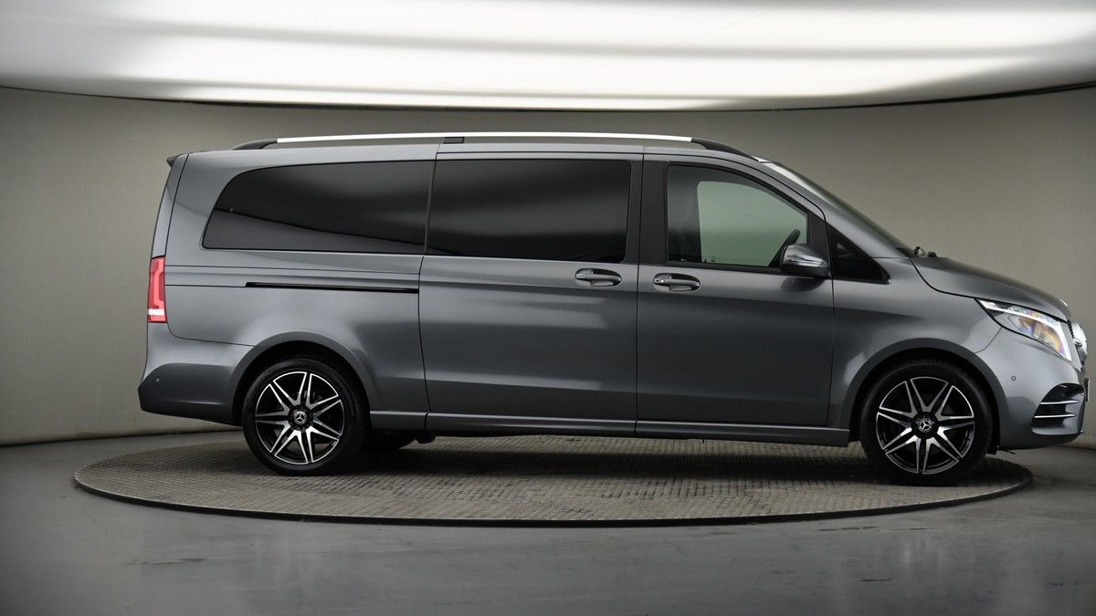 More views of Mercedes-Benz V Class