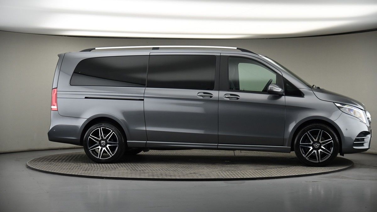 More views of Mercedes-Benz V Class
