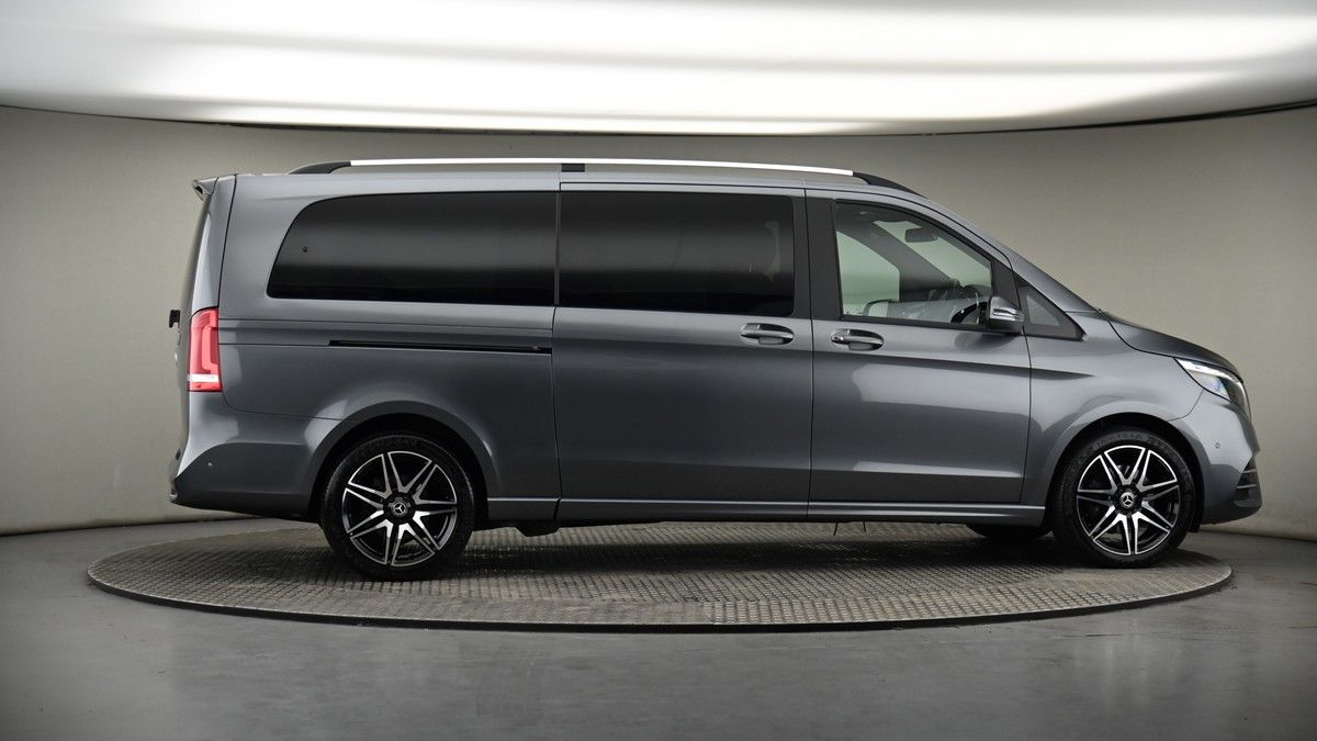 More views of Mercedes-Benz V Class