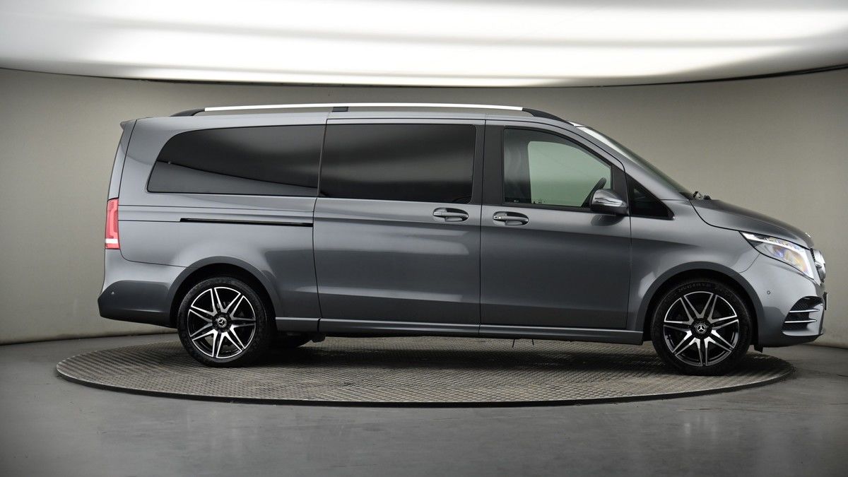 More views of Mercedes-Benz V Class