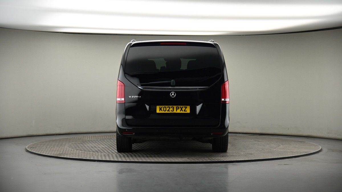 Mercedes-Benz V Class Image 16