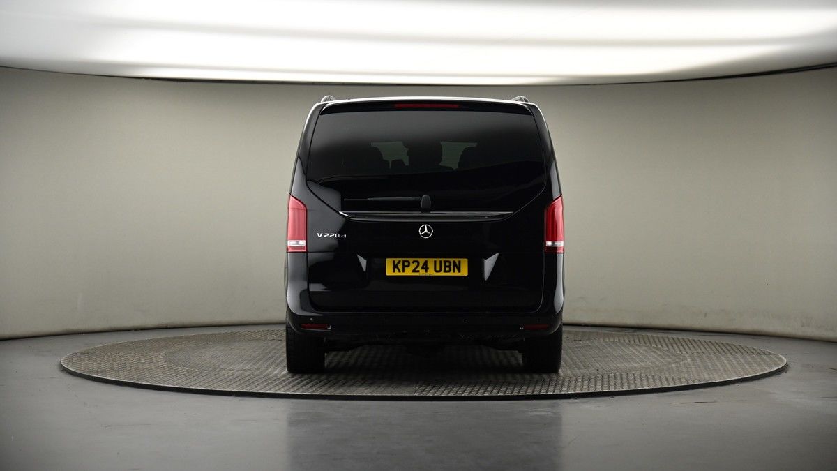 Mercedes-Benz V Class Image 16