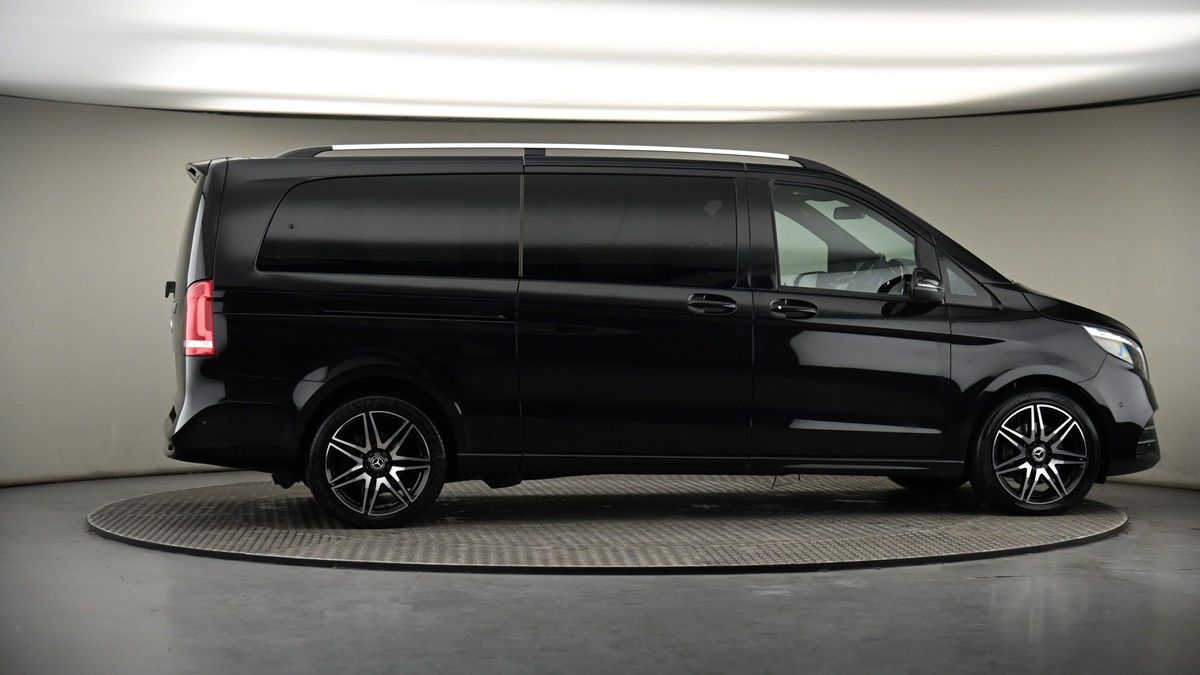 More views of Mercedes-Benz V Class
