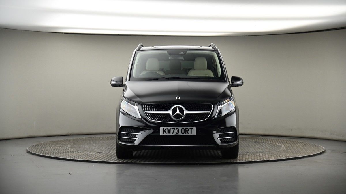 Mercedes-Benz V Class Image 17