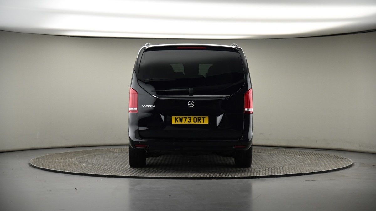 Mercedes-Benz V Class Image 16
