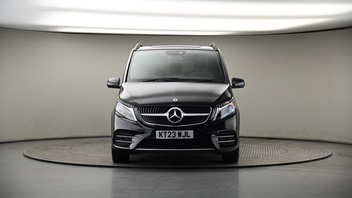 Mercedes-Benz V Class Image 18