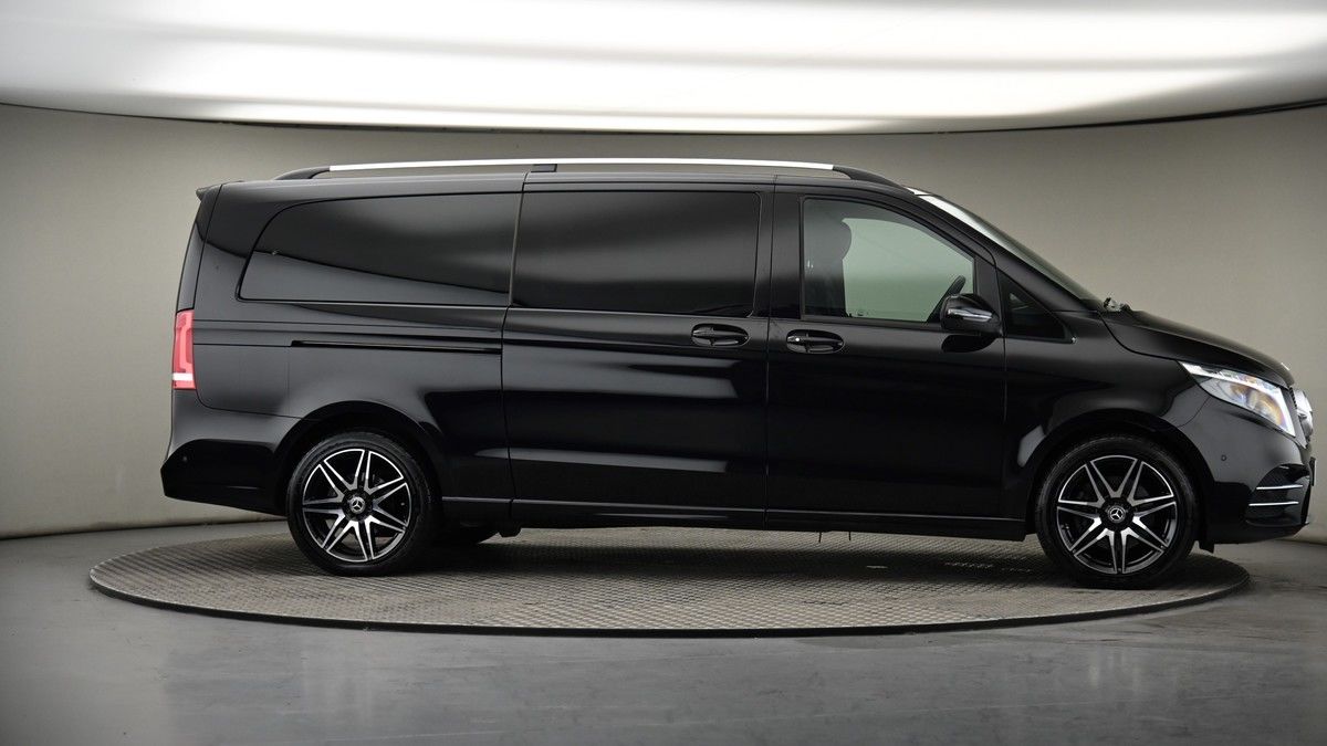 More views of Mercedes-Benz V Class