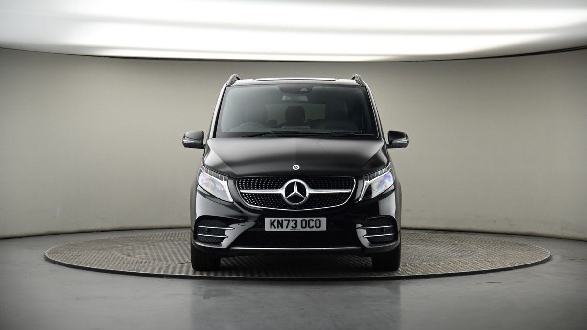 Mercedes-Benz V Class Image 17