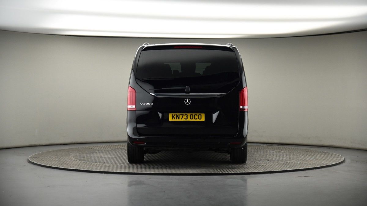 Mercedes-Benz V Class Image 16
