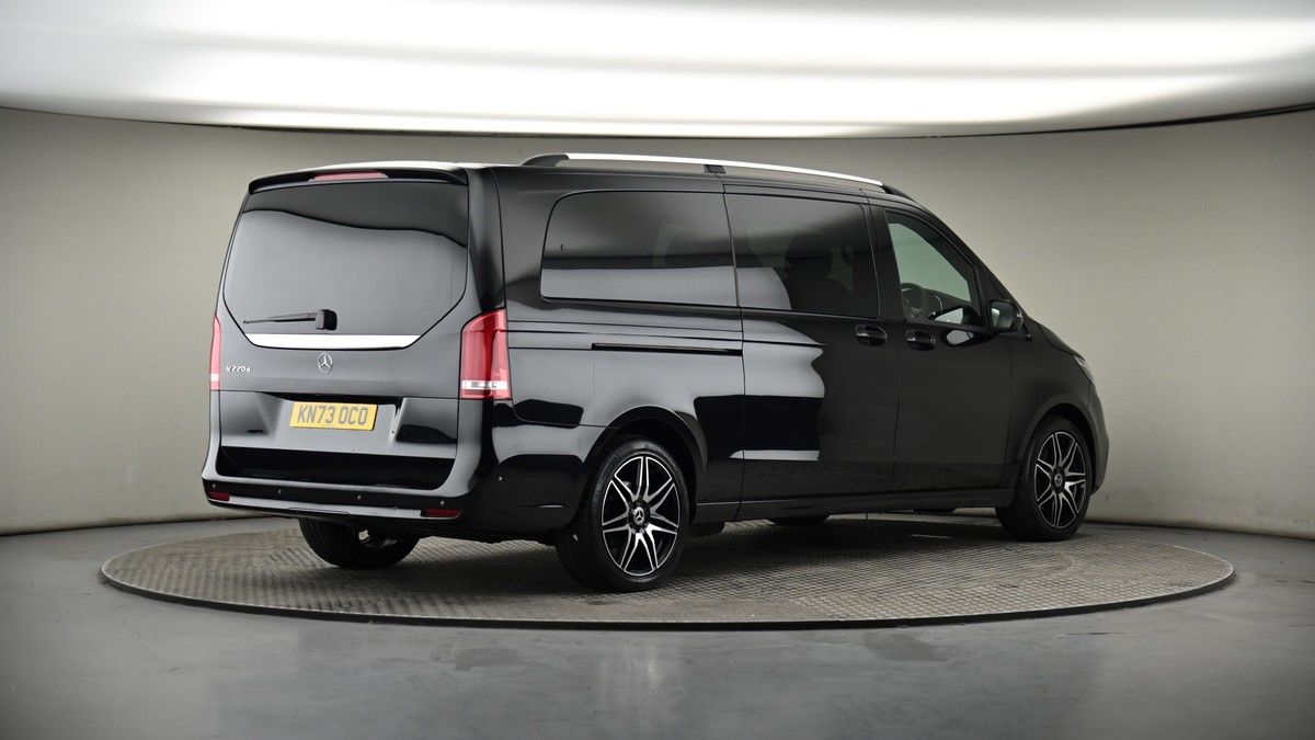 Mercedes-Benz V Class Image 6